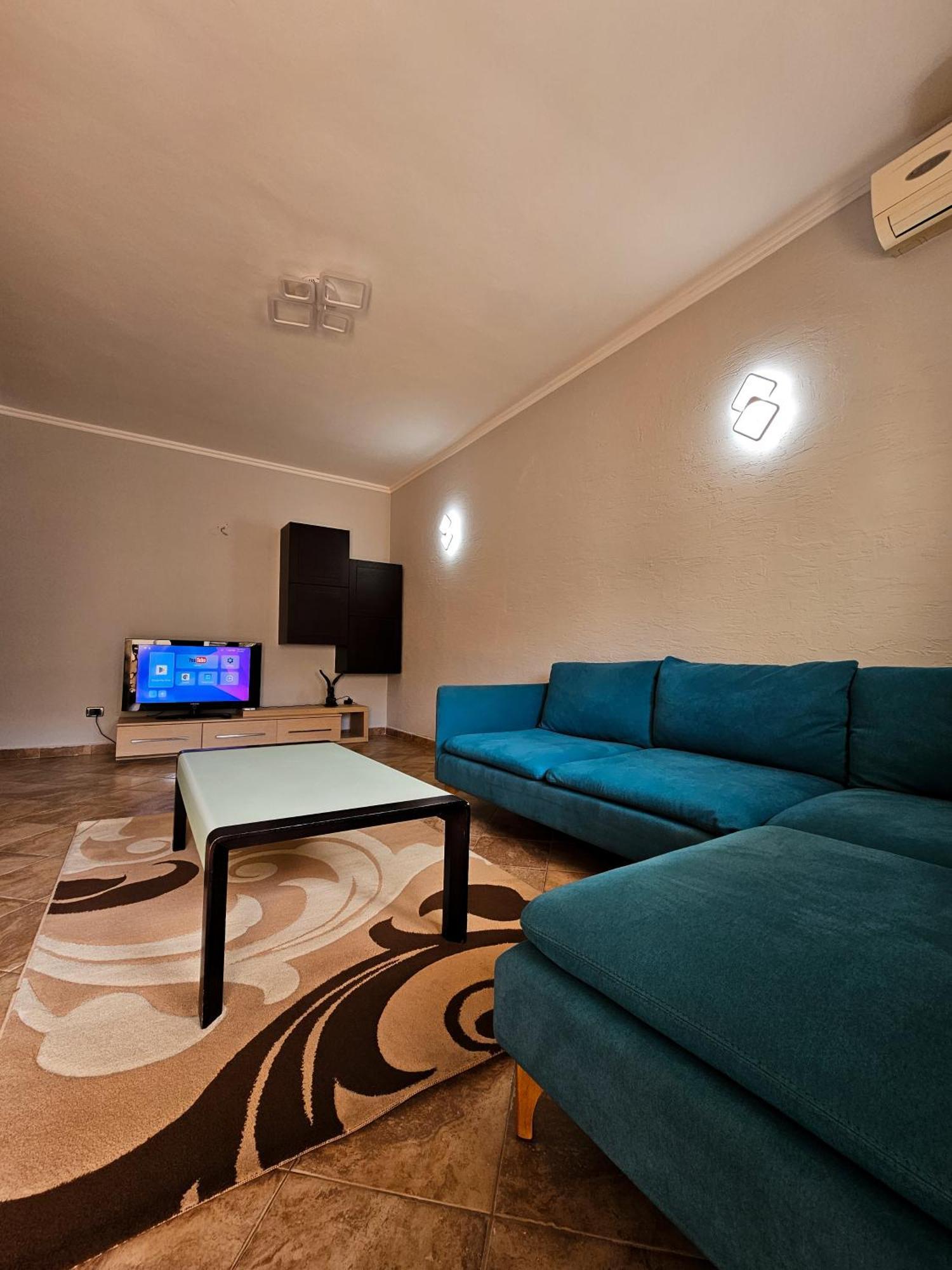 Elly Apartment ดูร์เรส ภายนอก รูปภาพ